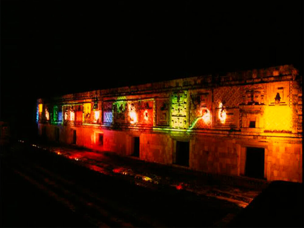 Uxmal Luz y sonido desde Mérida 